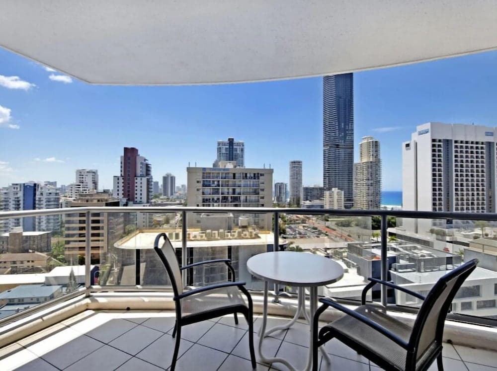 Towers of Chevron - Private Apartments, Surfers Paradise, photo 3