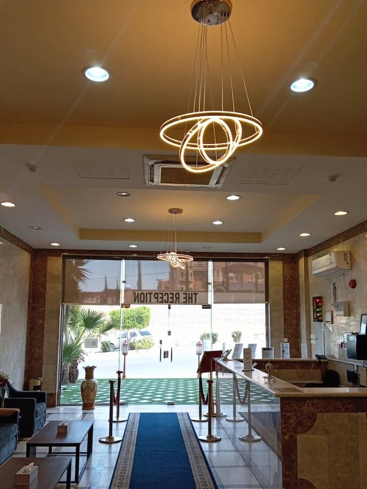 Hamsat Aldyafa Serviced Apartments, Khamis Mushait