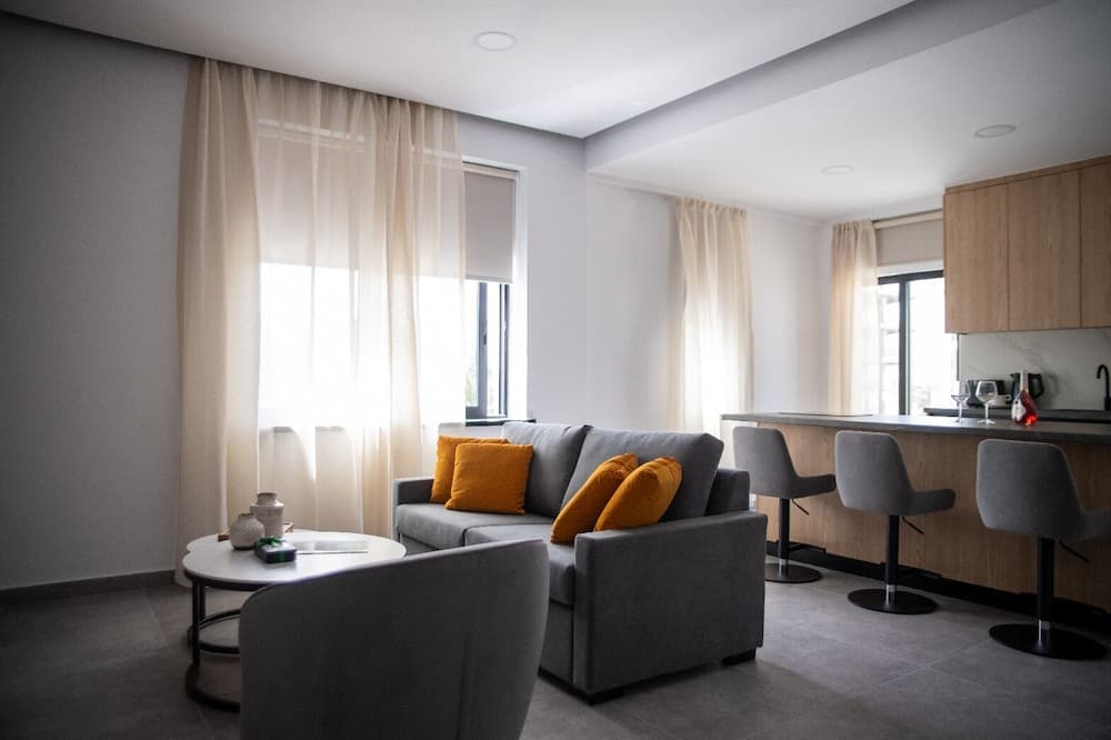 LE BOUQUET LUXURY SUITES, Nicosia, photo 5