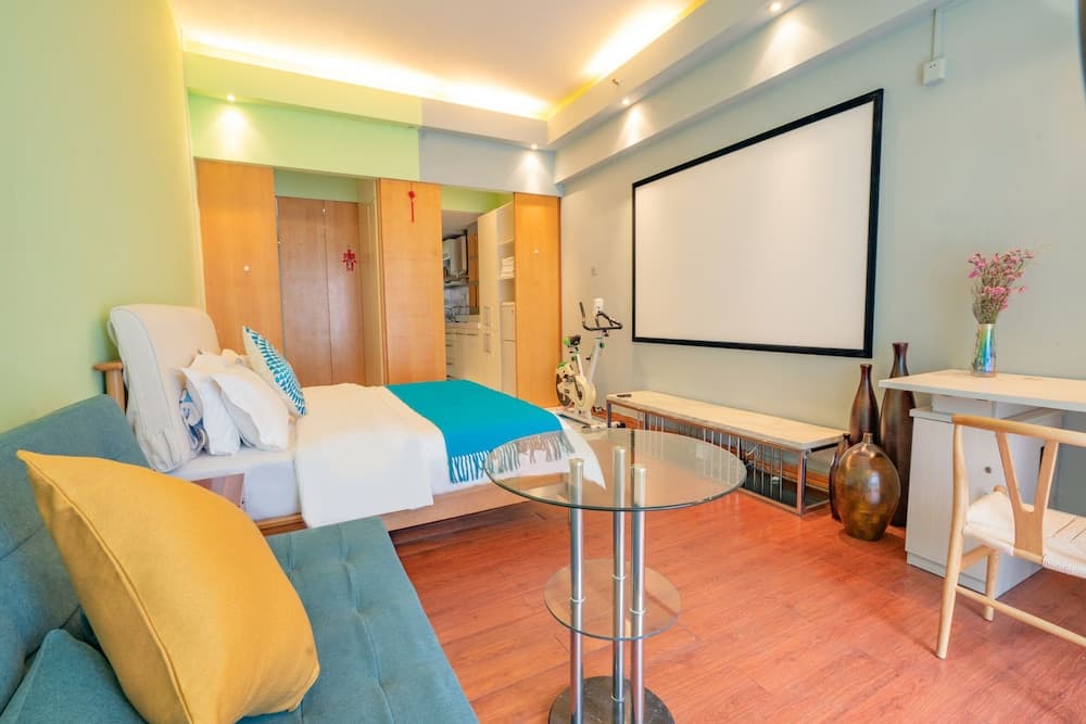 Private-Enjoyed Home Apartment Hotel of R&F Wales Apartment, Guangzhou, photo 4