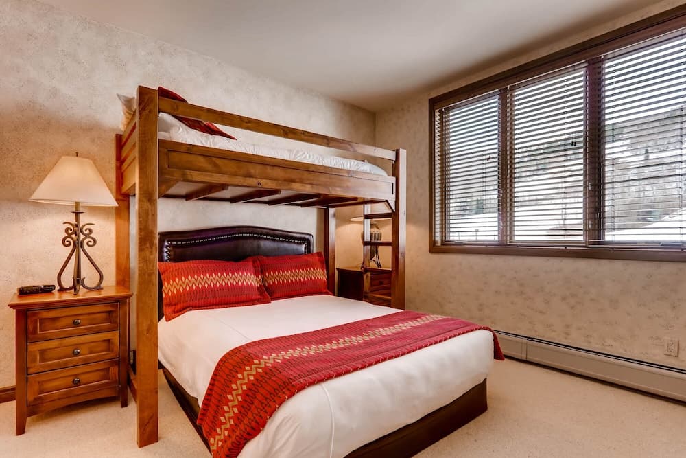 Highlands Area by East West Hospitality, Avon, photo 3