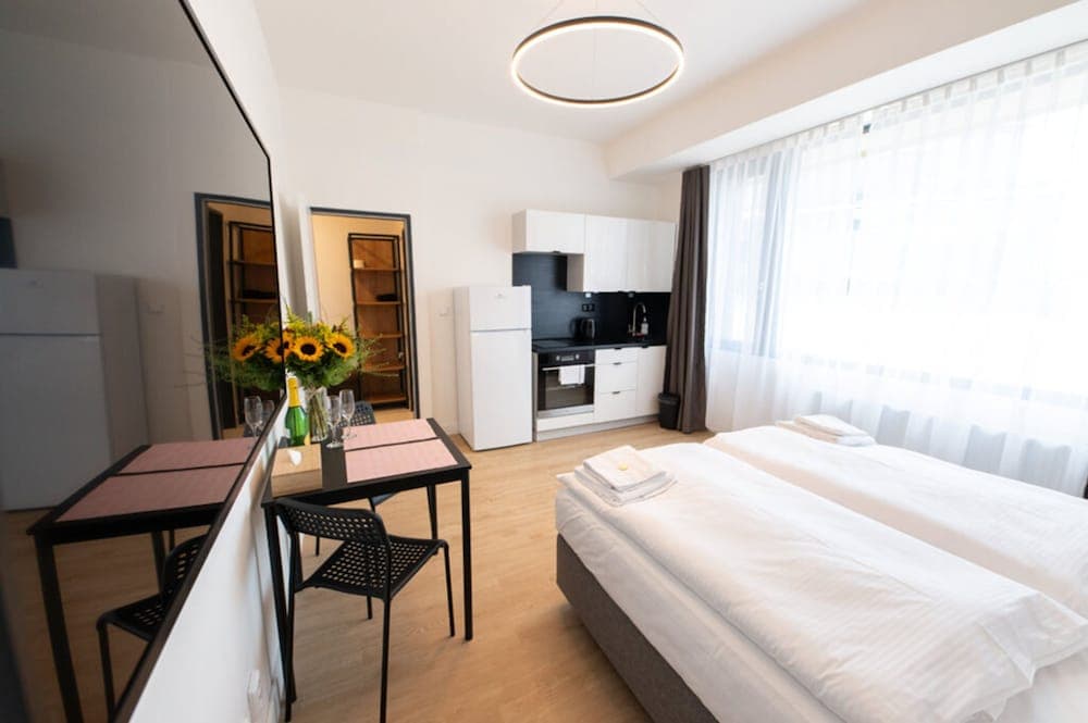 Post 120 Suites, Prague, photo 4