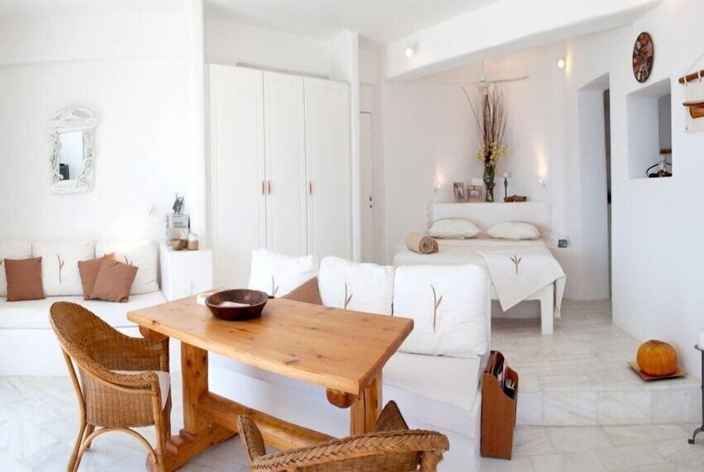 Eagles Nest Mykonos, Tourlos, photo 5