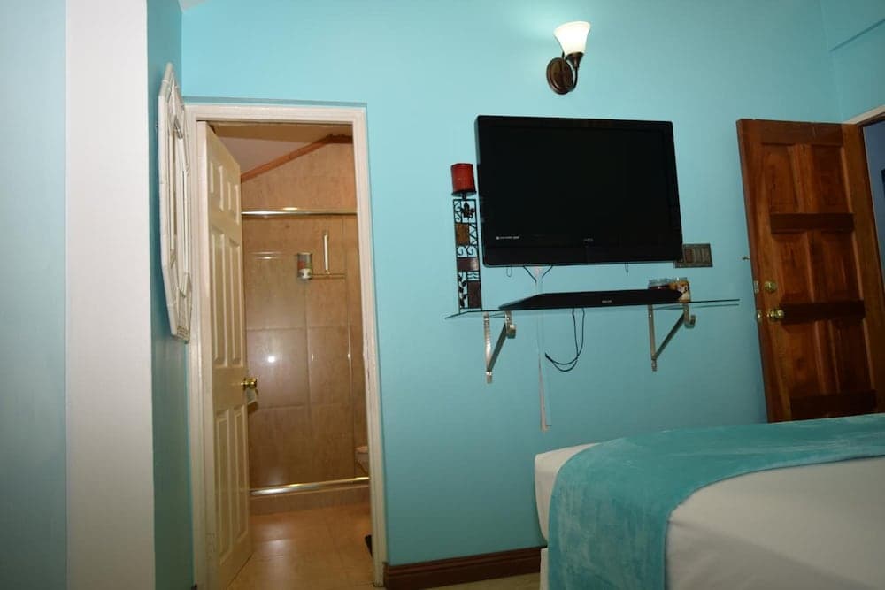Fisherman's Point Resort, Ocho Rios, photo 4
