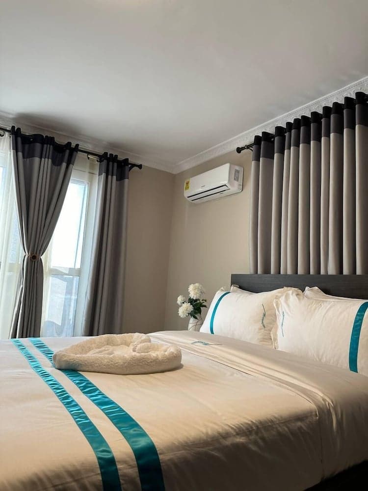 MANSAH PLUS, Accra, photo 4