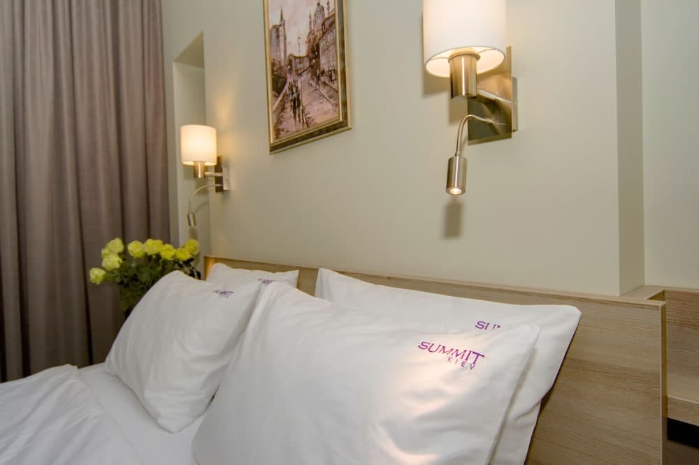Summit Apart Hotel, Kyiv, photo 6