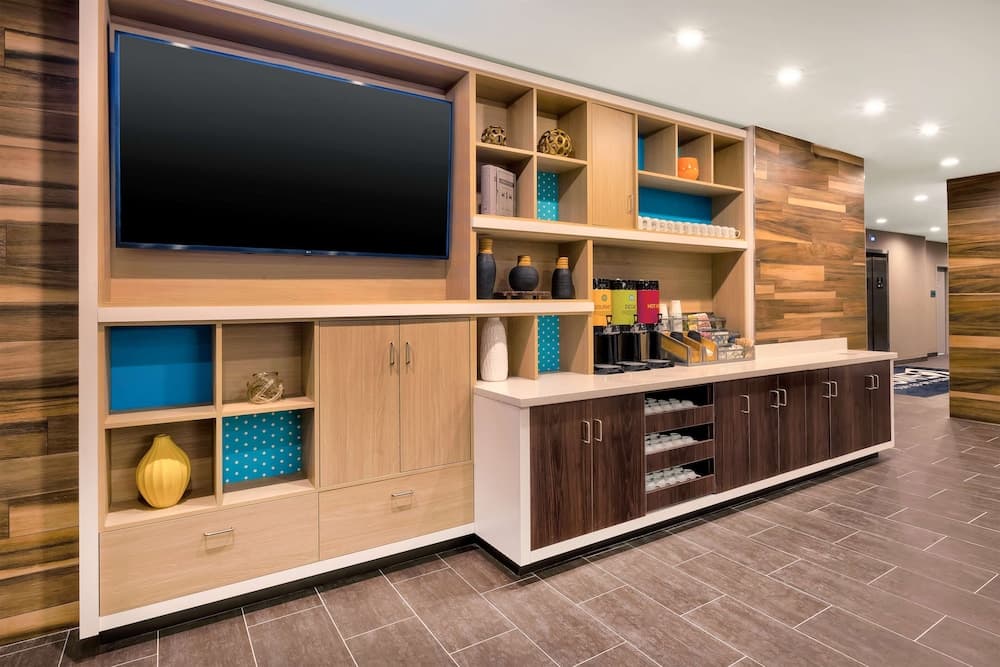 Home2 Suites by Hilton Battle Creek, Battle Creek, photo 5