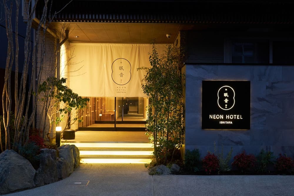 NEON HOTEL, Kanazawa
