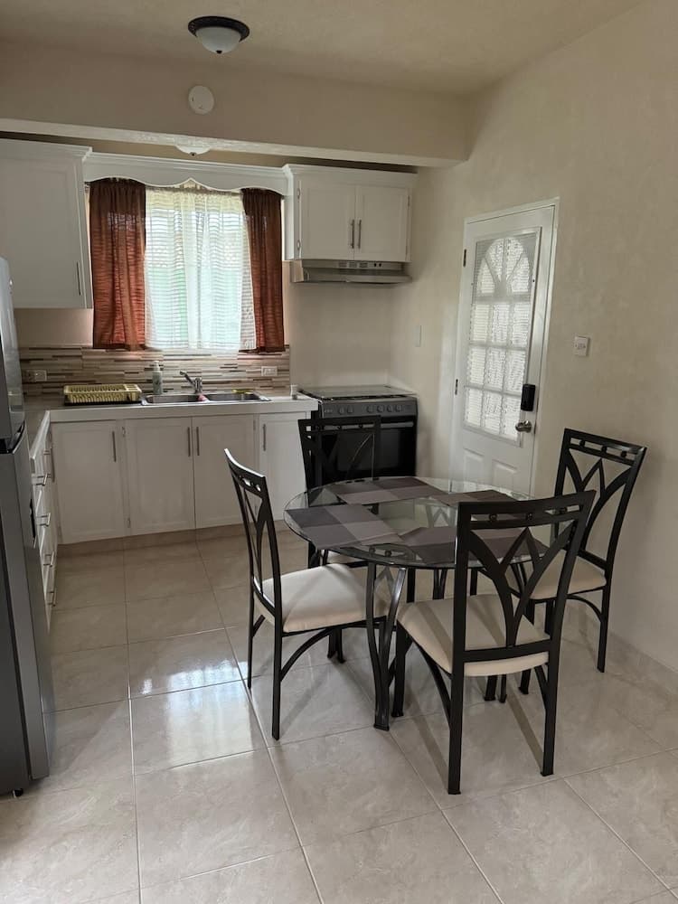 Sakari Ventures Apartments, Bridgetown, photo 4