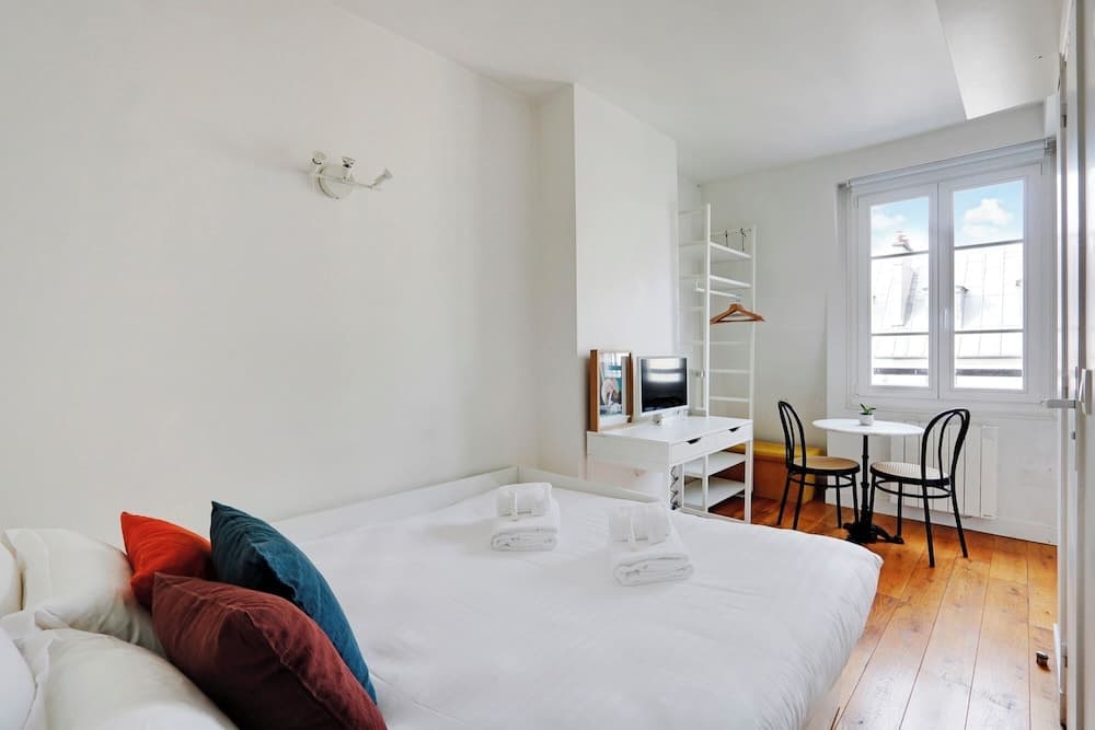 196LAFAYETTE, Paris, photo 4