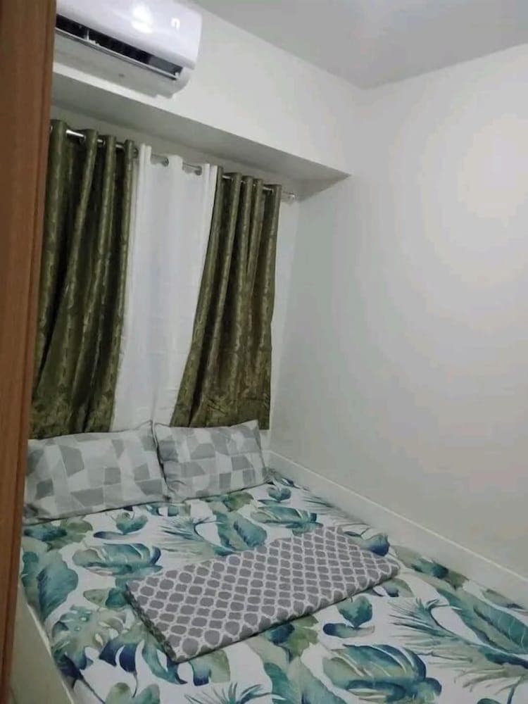 Shore  Residences Near MOA, Manila, photo 2