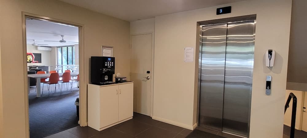 Dayman Apartments, Marsfield, photo 2