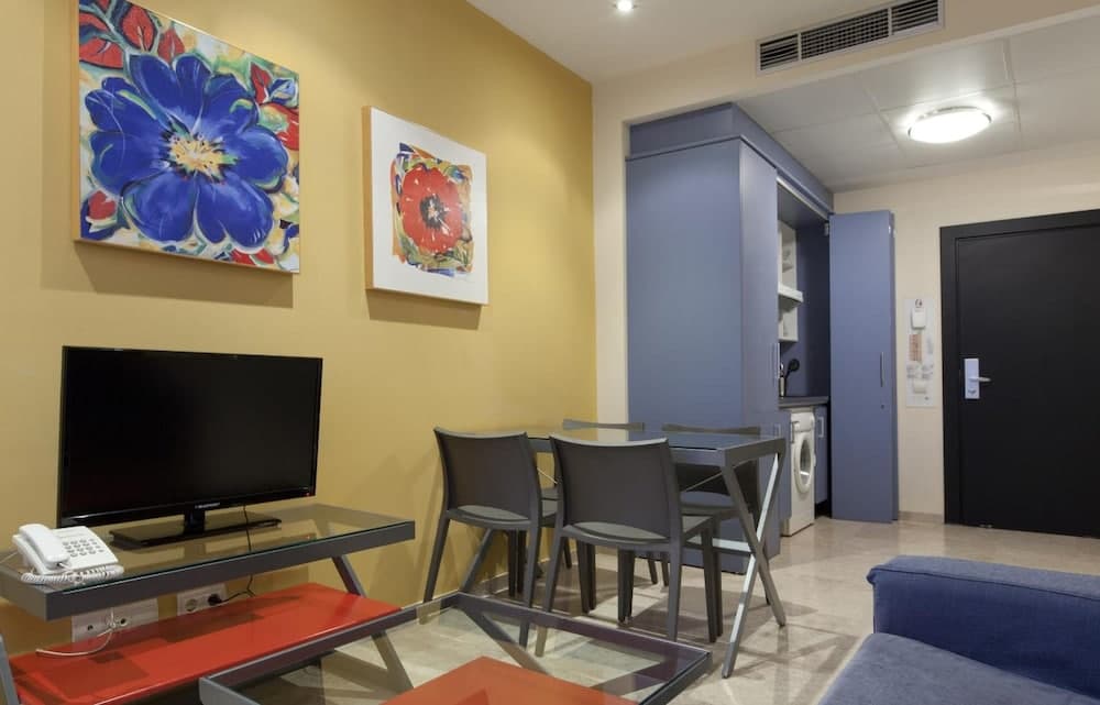 Apartamentos Vértice Sevilla Aljarafe, Bormujos, photo 6