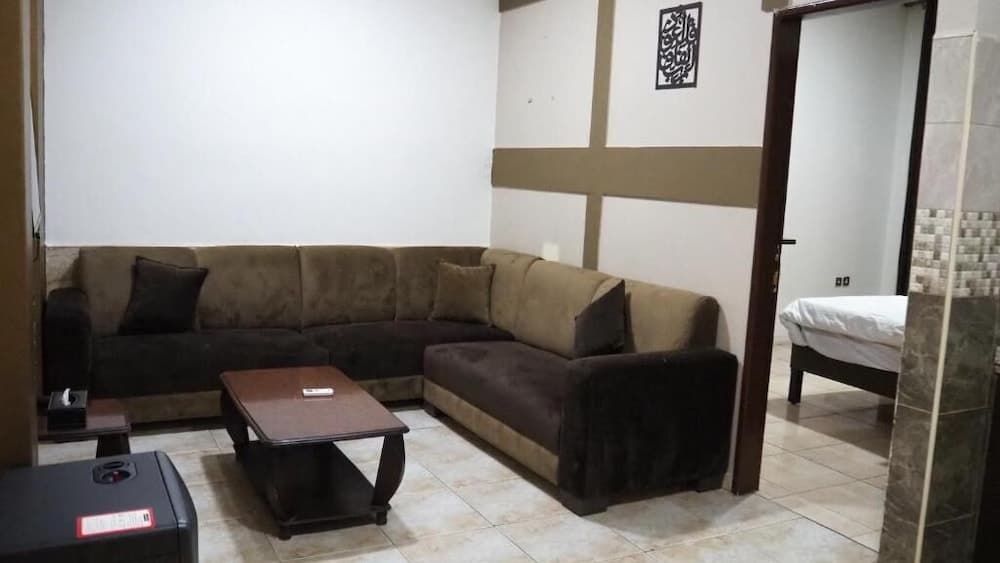 Alfawanees Hotel Apartments, Amman, photo 5