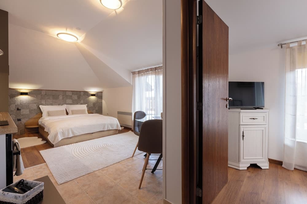 Pirin Sense Apartment Complex, Bansko, photo 3
