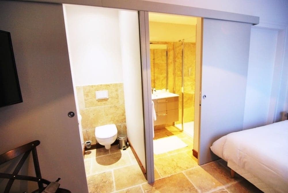 Appartements Pied à Terre, haut standing avec cuisine équipée et terrasse / Groupe HRM, Autun, photo 5