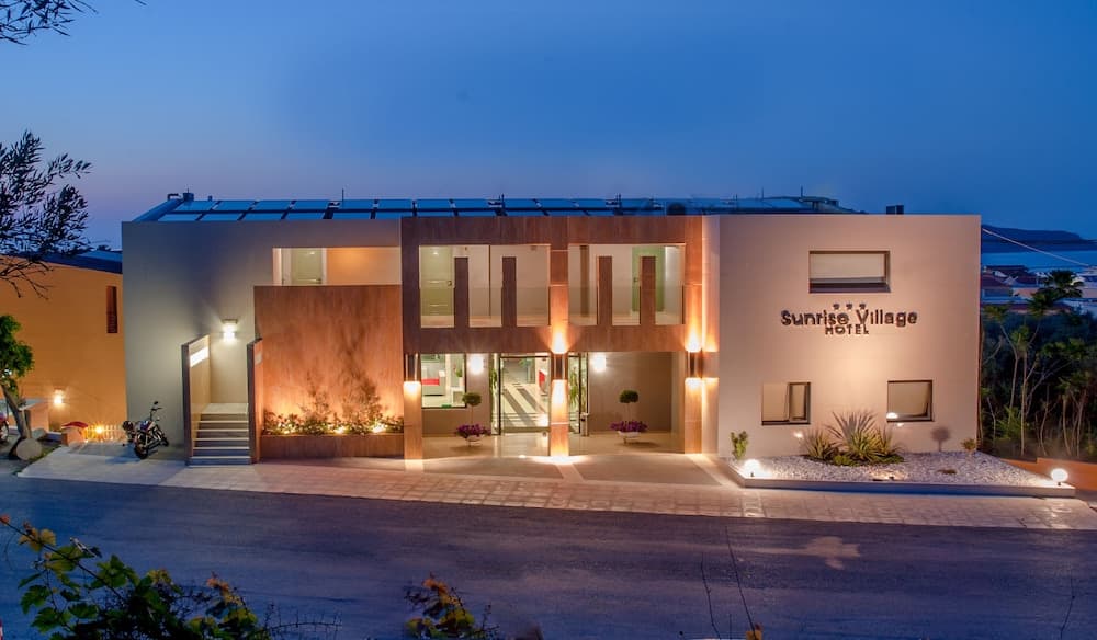 Sunrise Village Hotel, Chania