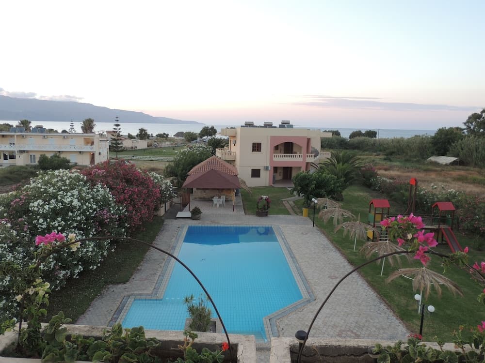 Villa Rita Apartments, Platanias