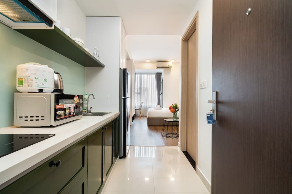 REM Rivergate Garden Pool Signature Apartments, Ho Chi Minh City, photo 5