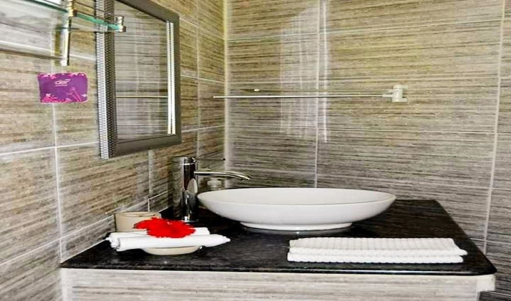La Nature Apartments, Mahé Island, photo 4