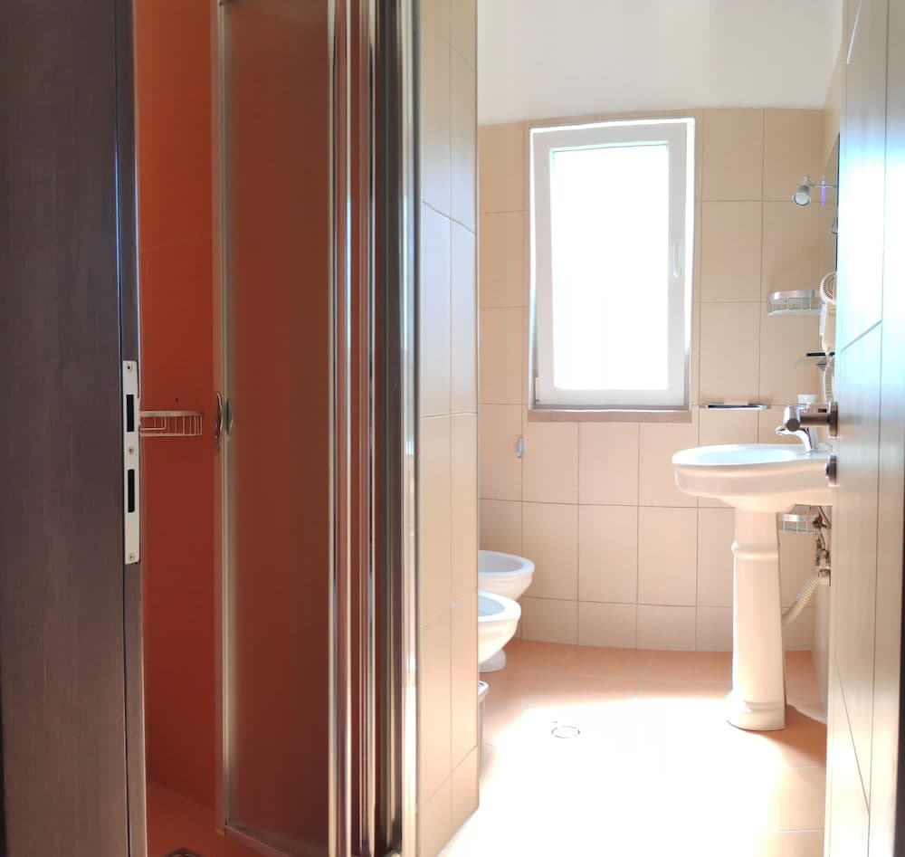 Aparthotel Paja, Ksamil, photo 6