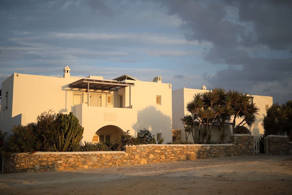 Aeolos Hotel, Naxos