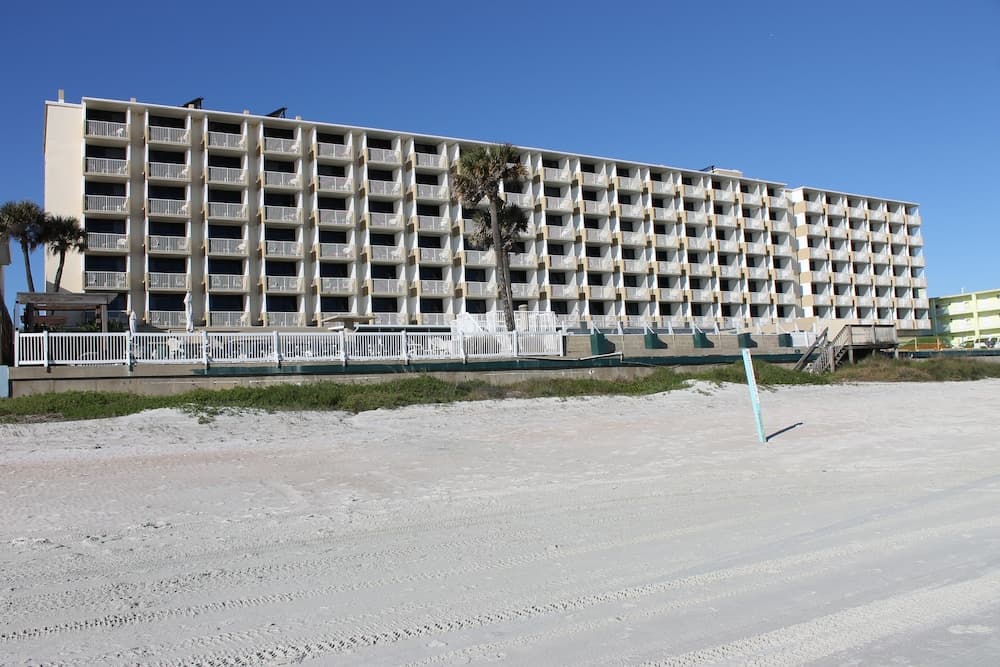 The Maverick Resort, Ormond Beach