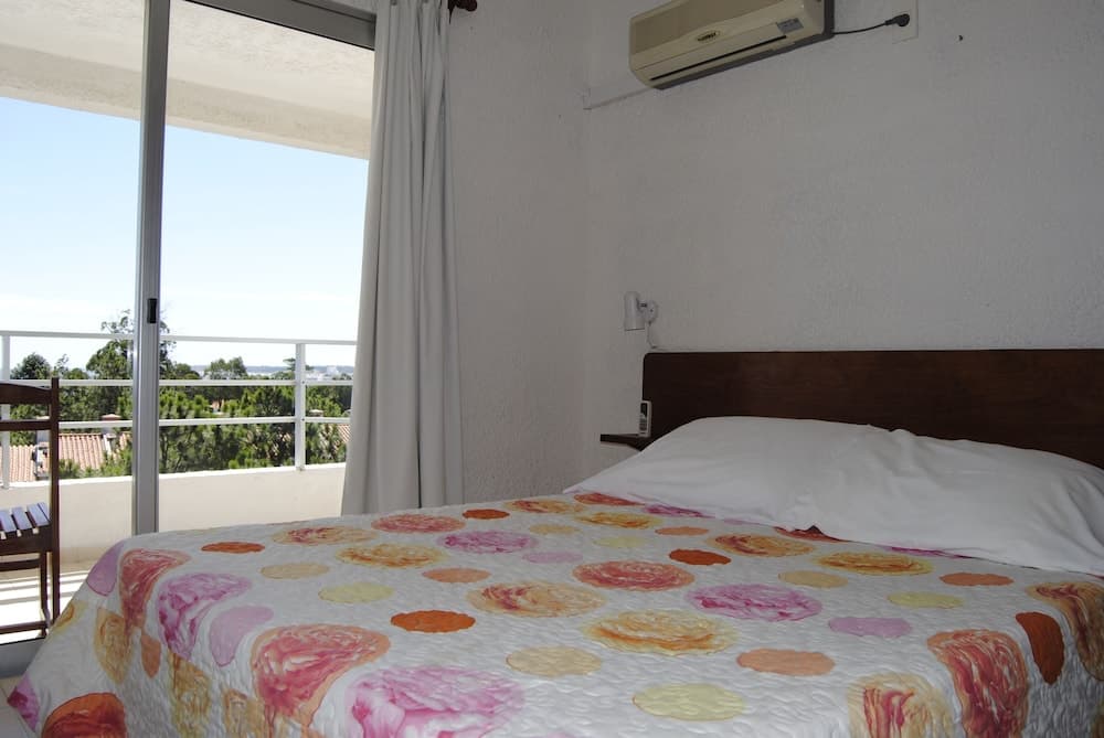Les Chalets Apart Hotel, Punta del Este, photo 3