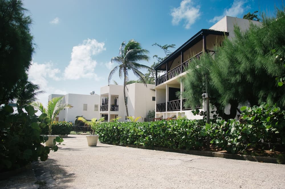 Ocean Spray Apartments, Inch Marlowe