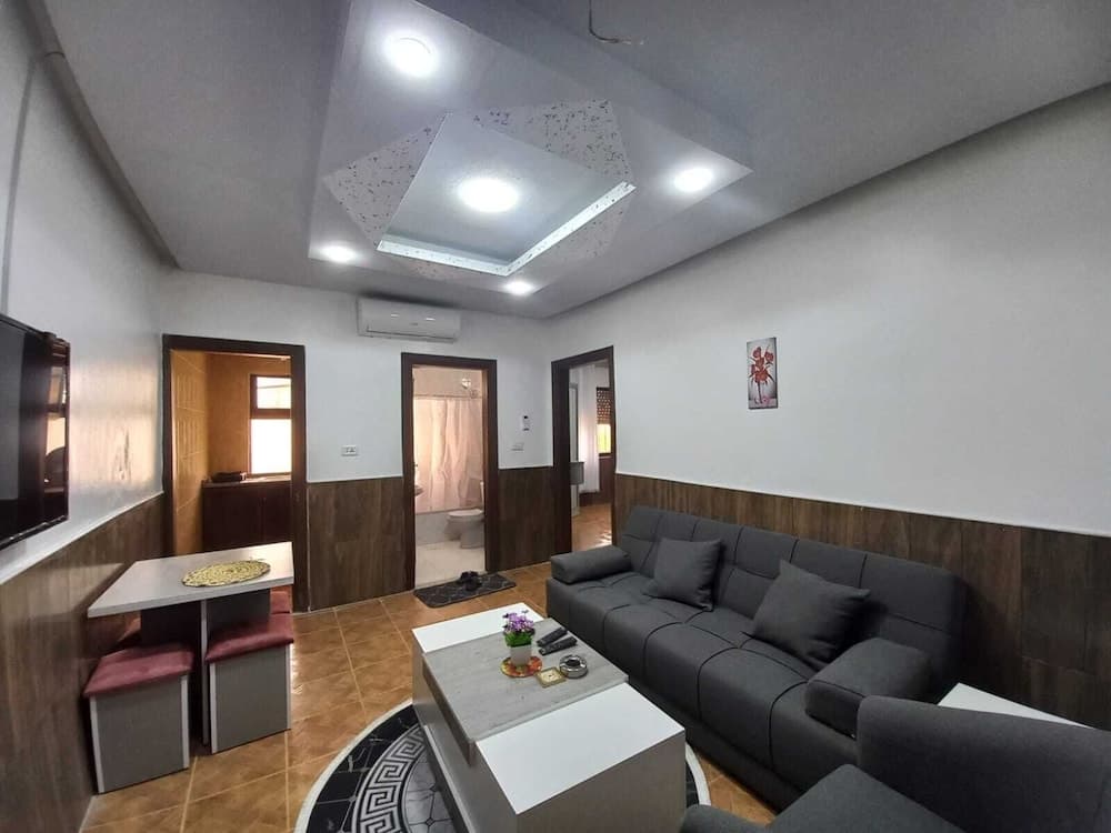 Al-Nujoom Hotel Suites, Amman