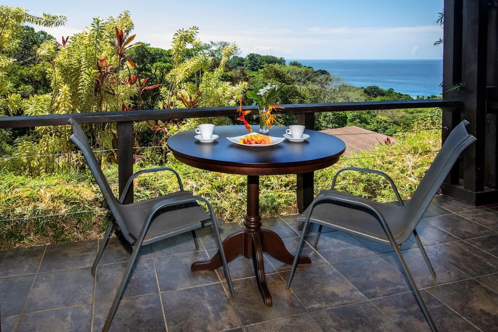Tiki Villas Rainforest Lodge & Spa, Ballena, photo 3
