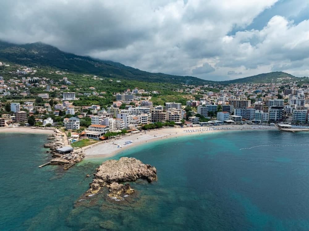 Saray Hotel, Dobra Voda, photo 2