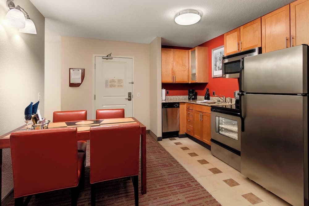 Residence Inn by Marriott Chicago Downtown / River North, Chicago, photo 4