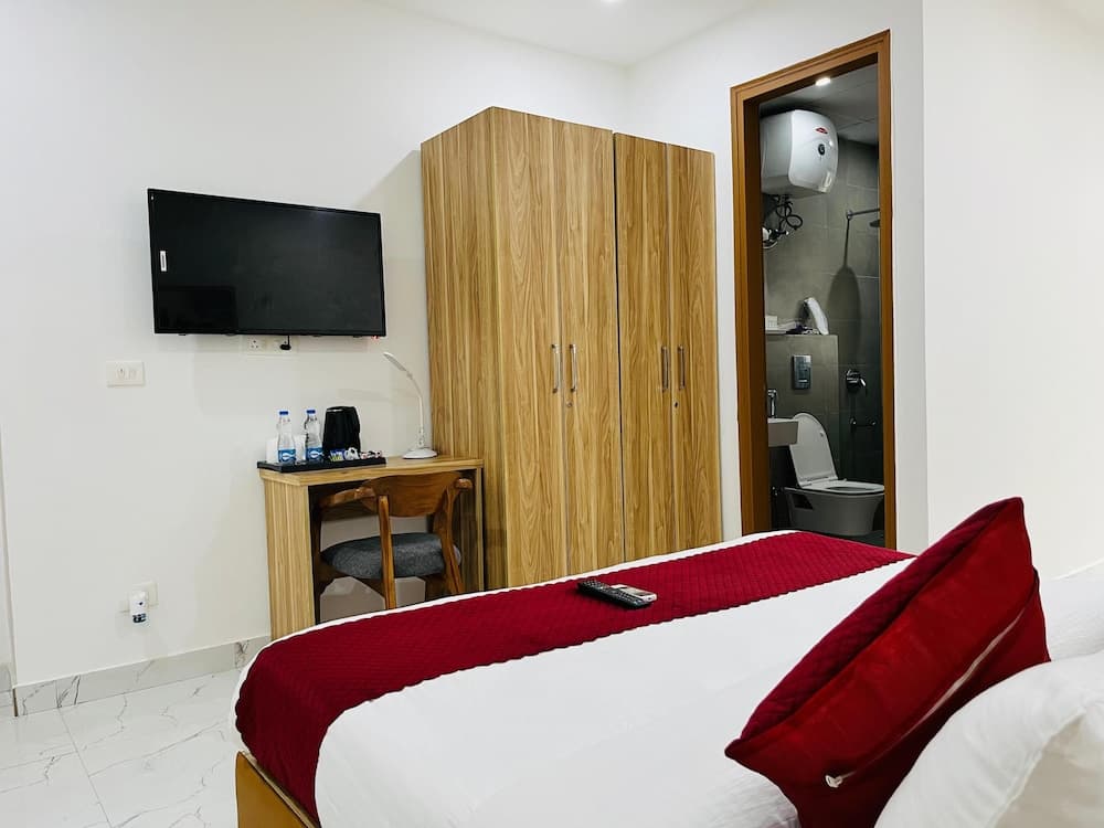 The Lodgers Studio Apartment Sector 52, Gurugram, photo 5