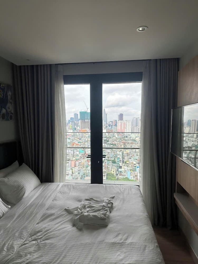 LuSSO Suites - D1mension & Zenity Tower, Ho Chi Minh, photo 2