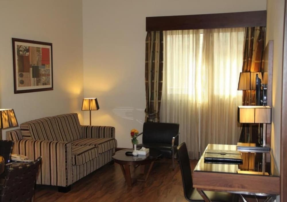 Down Town Plaza Hotel Apartments, Abu Dhabi, photo 4