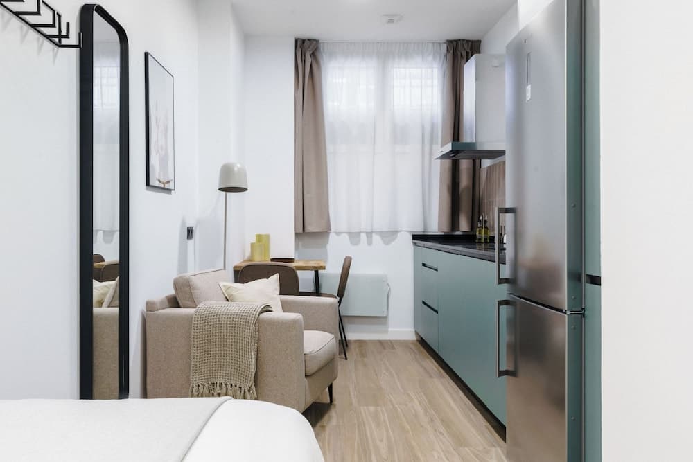 Limehome Piraeus Iris, Piraeus, photo 2