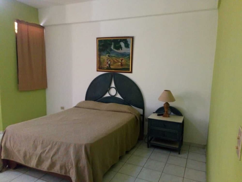 Aparta Hotel Jardines Metropolitanos, Santiago de los Caballeros, photo 6