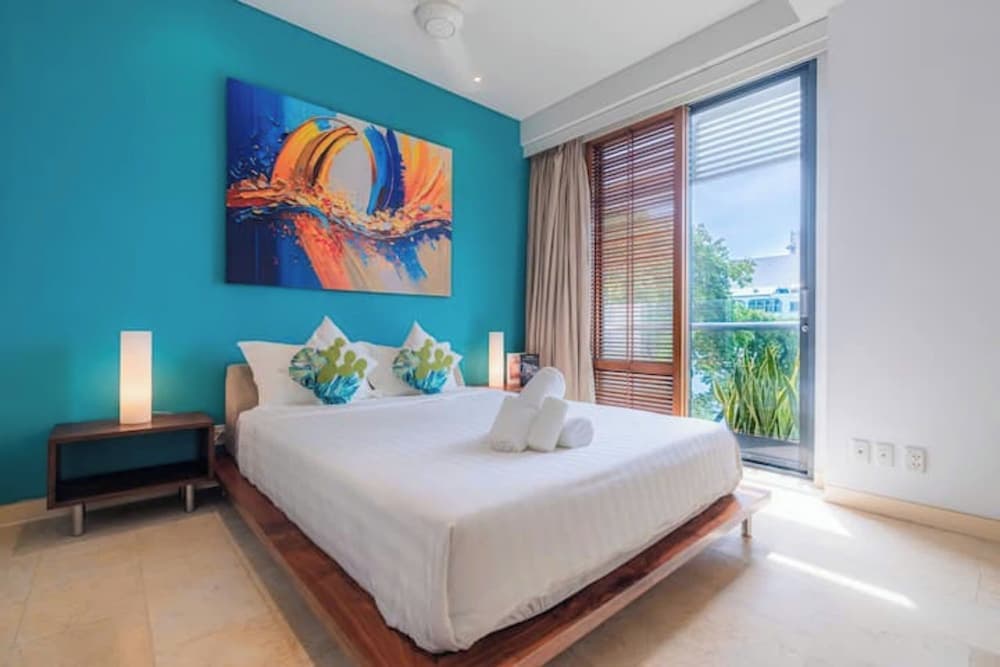 Bluesky Avalon Saigon Center Luxury, Ho Chi Minh City, photo 2