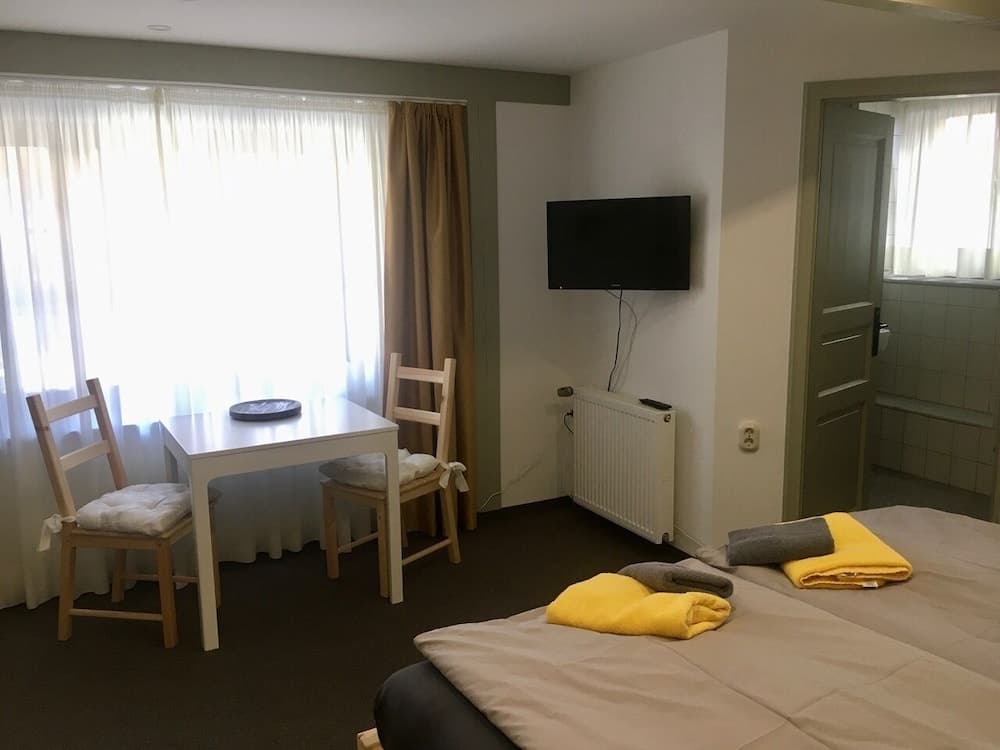 Hotel room at Kastanienhof Erfurt