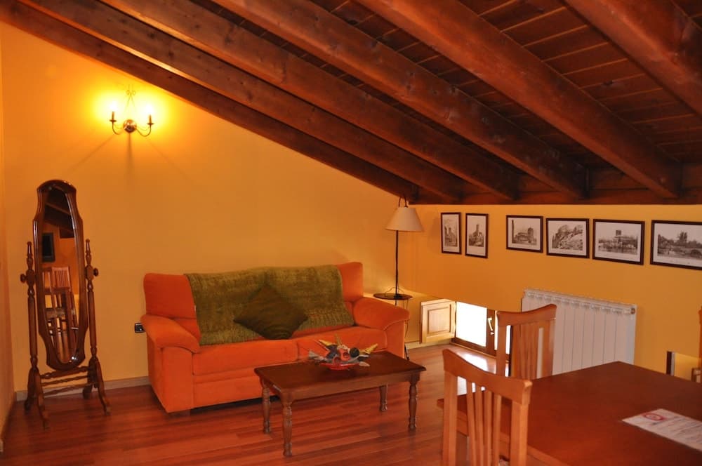 Apartahotel santa Marina, Cuellar, photo 6
