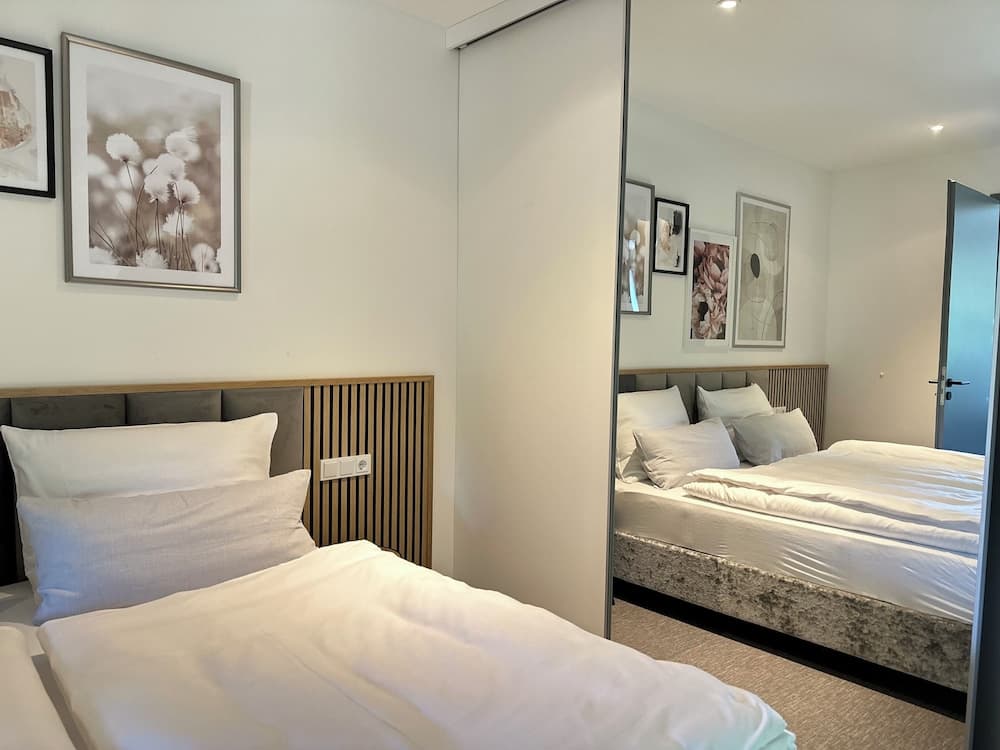 Hotel room at GreenLeaf Regensburg