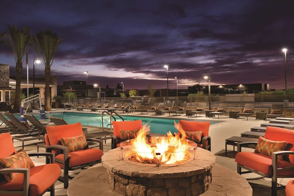 Home2 Suites by Hilton Phoenix Tempe, University Research Park, Tempe