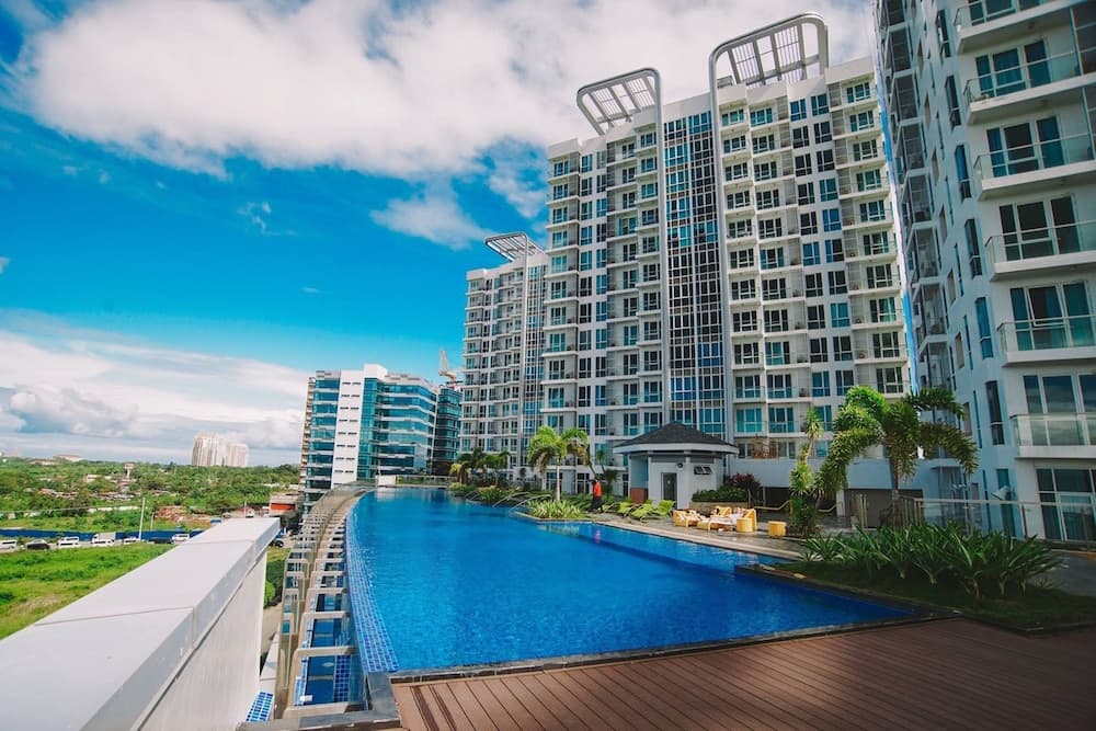Mactan Cebu Beach Condo, Lapu-Lapu
