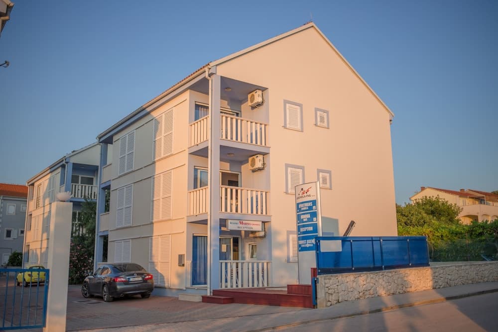 Aparthotel Marina Gromela, Supetar