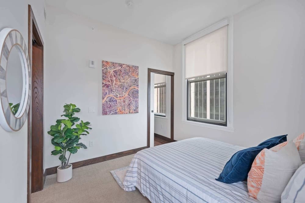 CozySuites - Sky Central, Cincinnati