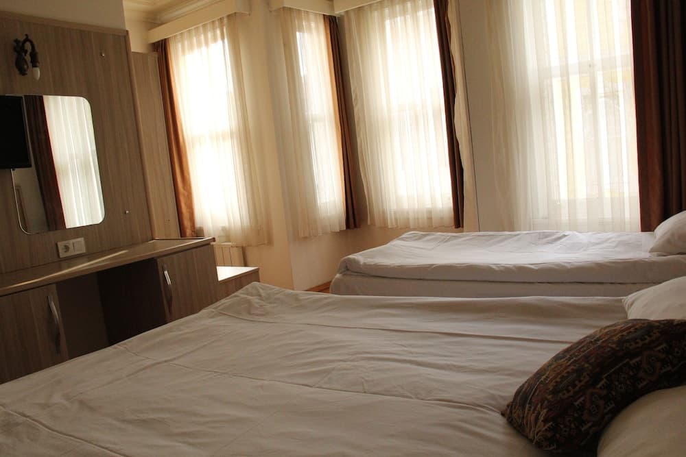 Hotel room at Jasmine Apartment
