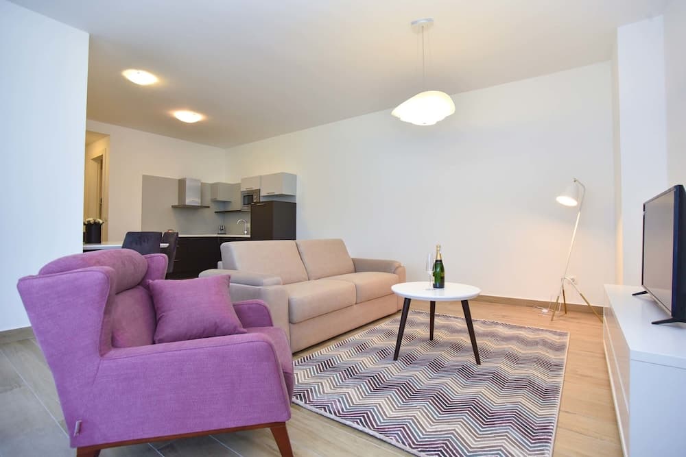 ROYAL GARDENS Apartments, Budva, photo 6