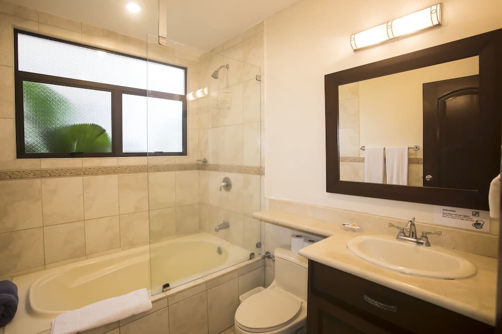 Monte Carlo Luxury Condominiums, Jaco, photo 5