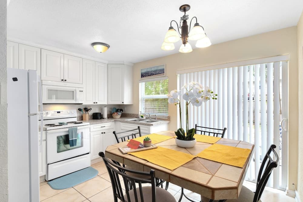 Ocean Harbour Apartment Homes, Indian Harbour Beach, photo 6